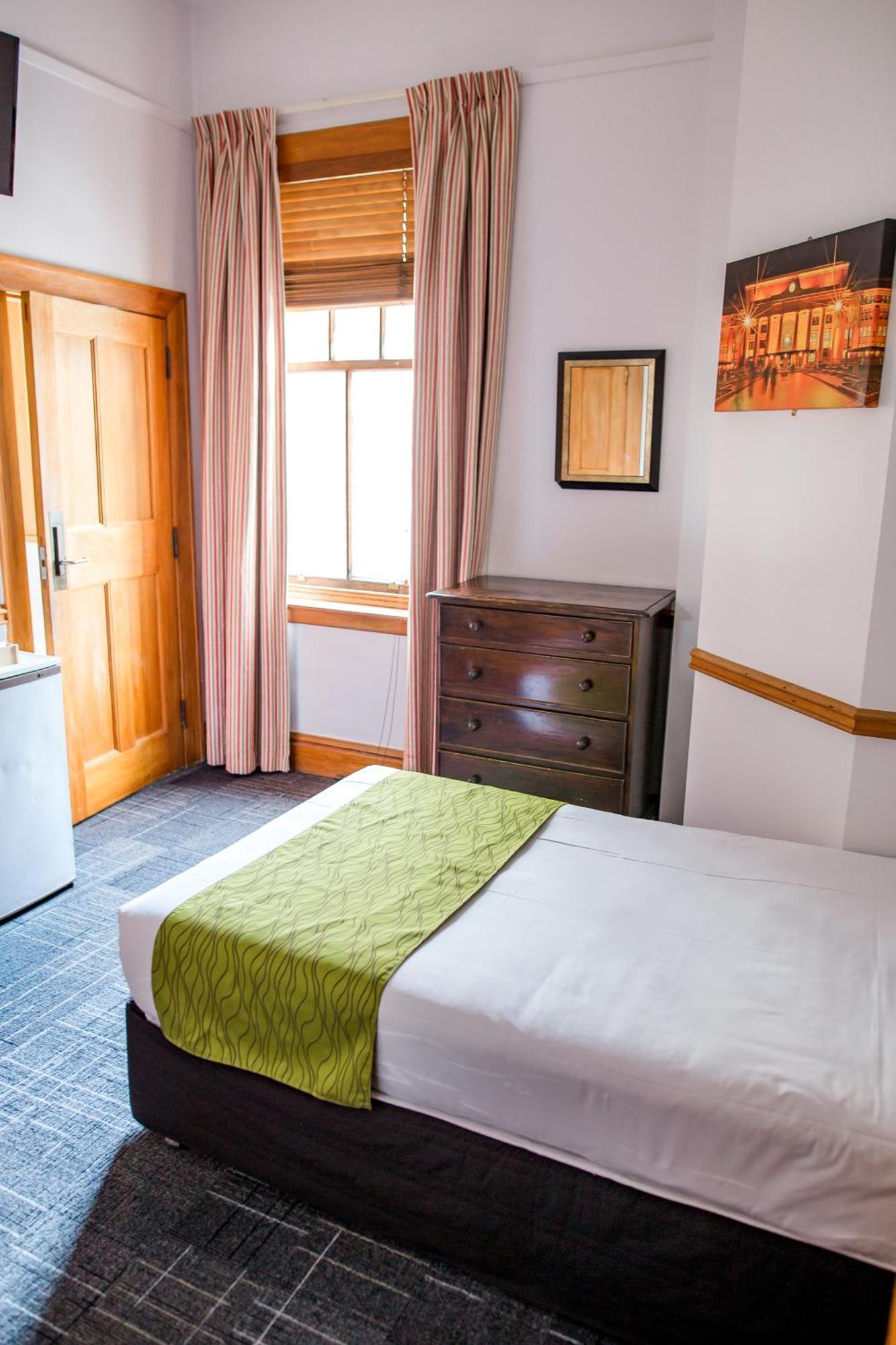 The Cambridge Hotel & Backpackers Wellington Esterno foto