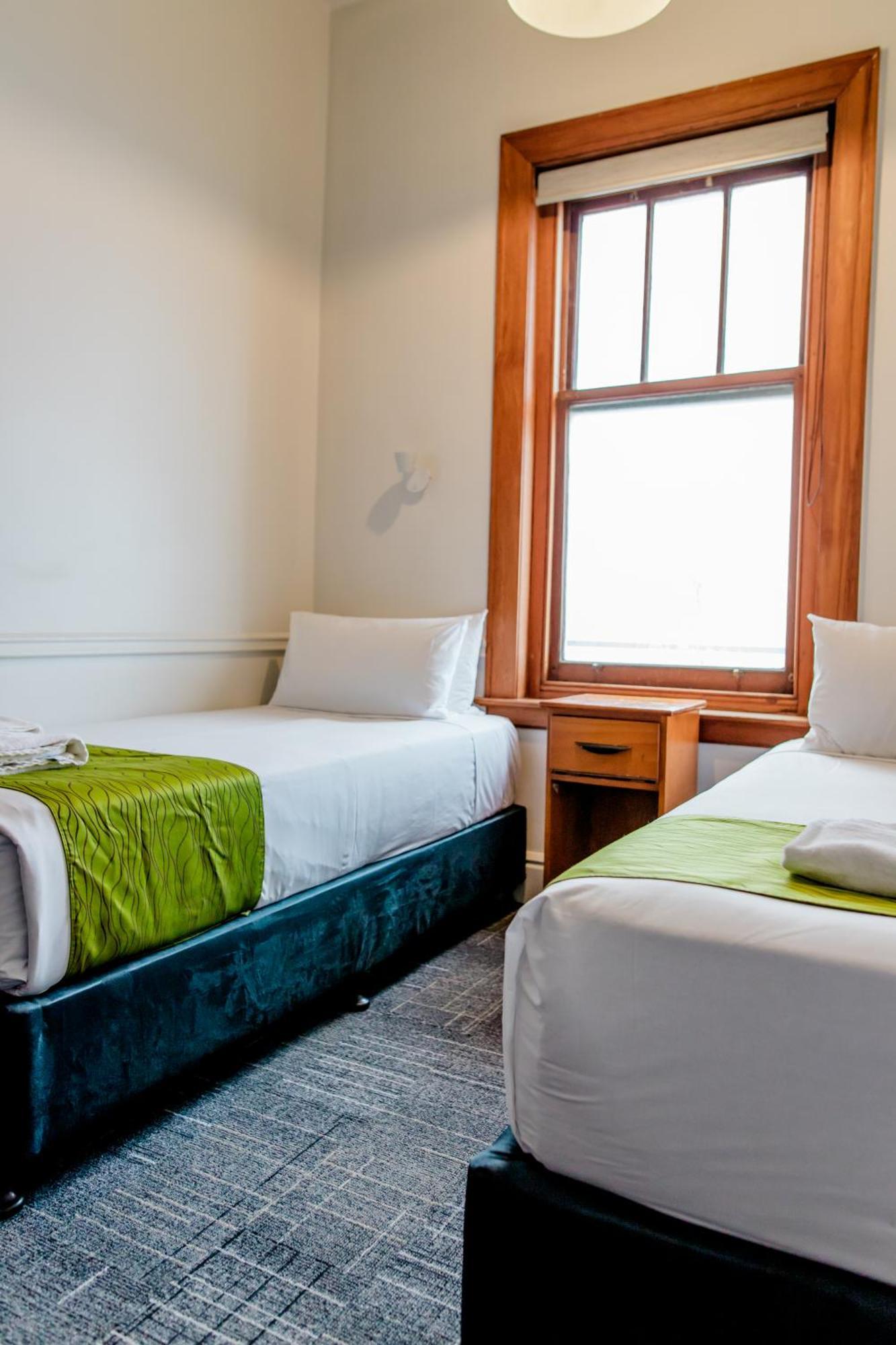 The Cambridge Hotel & Backpackers Wellington Esterno foto